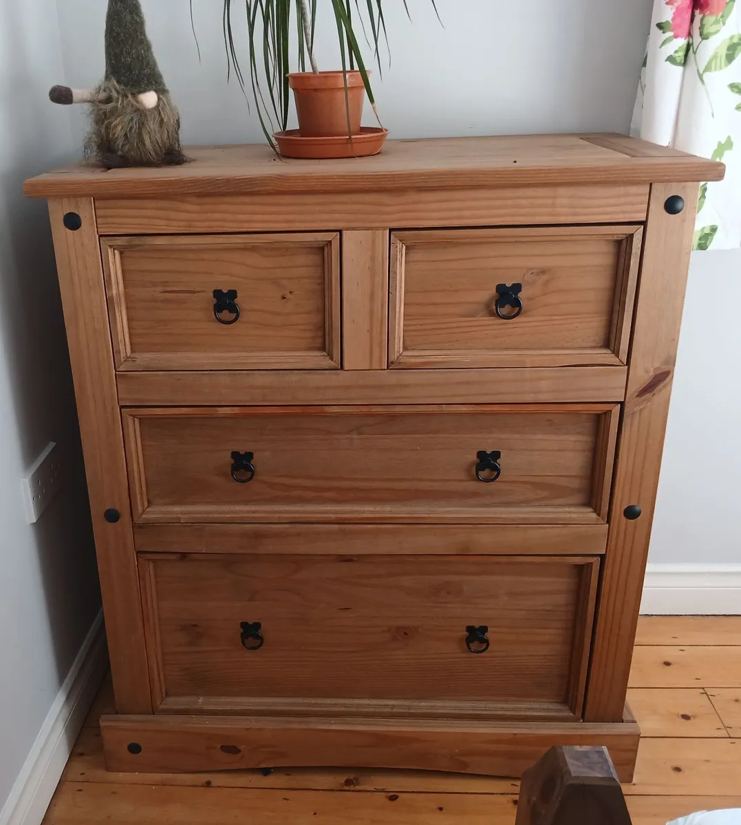 Bedroom furniture in pine - Image 2