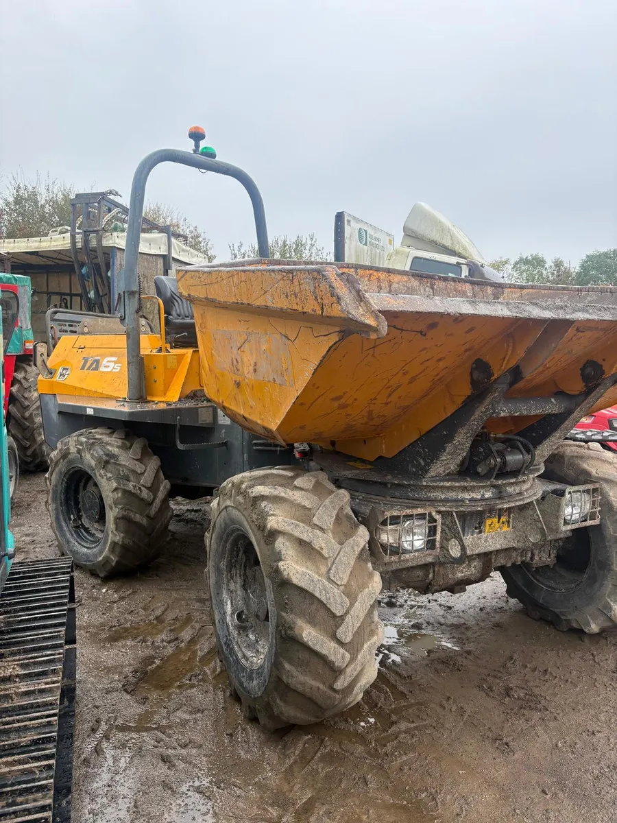 2013 Terex 6 ton swivel - Image 1