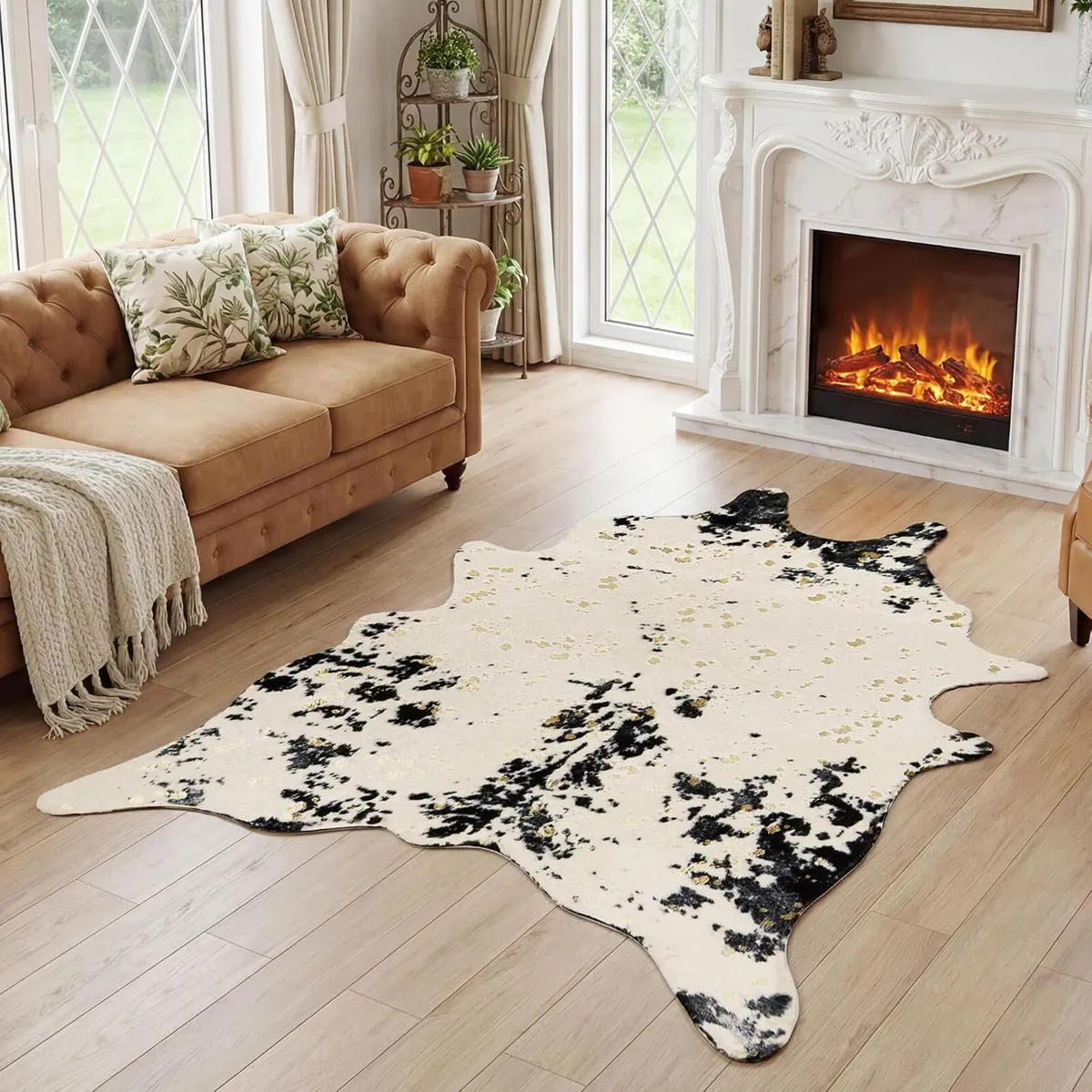 Luxury Faux Cow Print Area Rug 4.9x6.56FT - Image 1