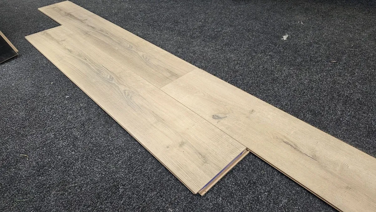 Shannon Beige 12mm Laminate Flooring - Image 3