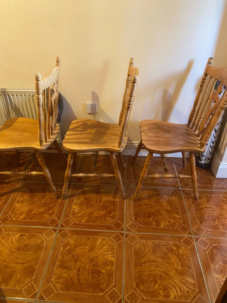 Kitchen chairs - Image 3
