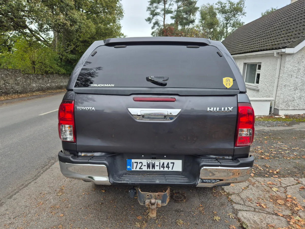 Toyota Hilux 2017 - Image 4