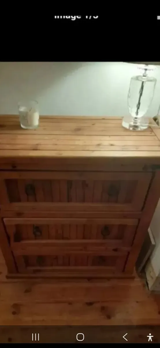 Mexican pine chest of Drawers - Image 1