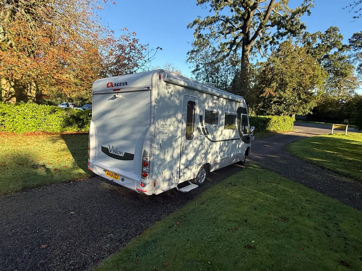 Adria vision A classe motorhome - Image 4