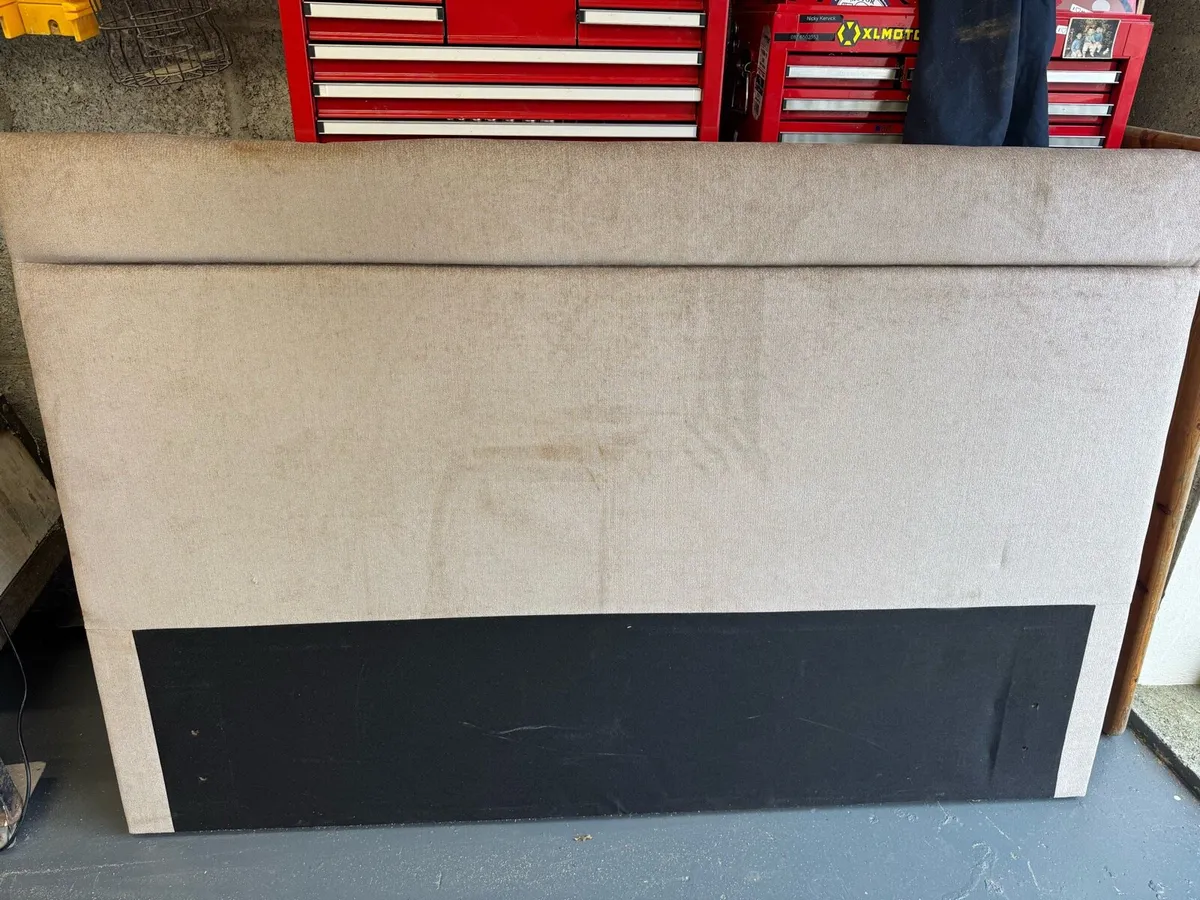 Bed head board