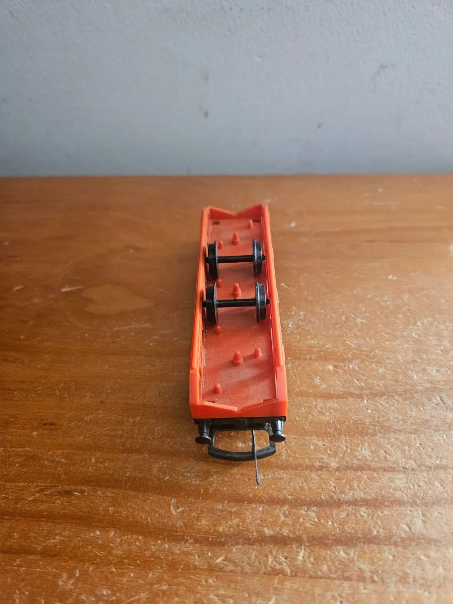 Hornby OO Gauge Wagon - Image 1