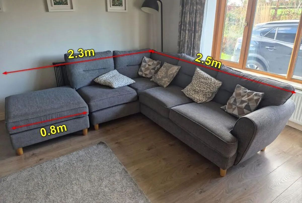 Couch / Sofa - Image 4