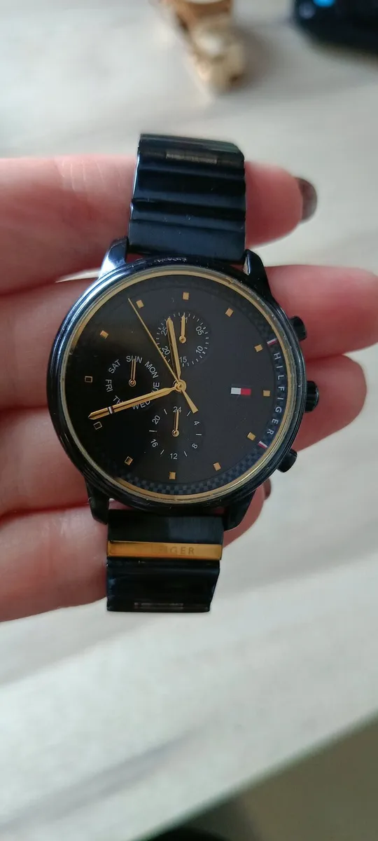 Tommy hilfiger watch - Image 1