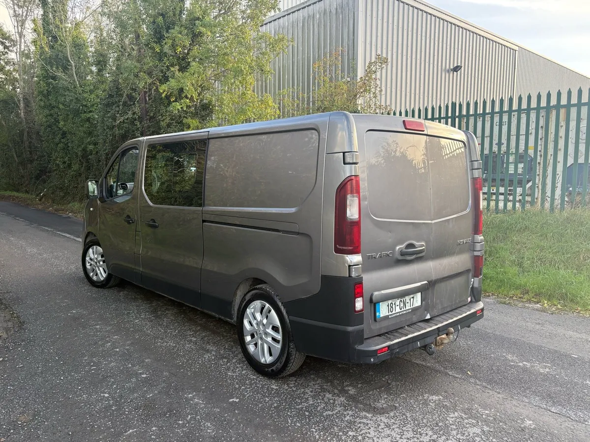 2018 Renault Traffuc Crew cab Sports Doe 4/27 - Image 3
