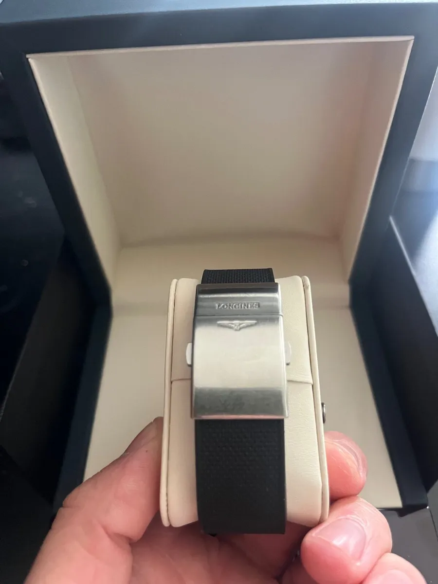 Longines Conquest V.H.P Watch - Image 2