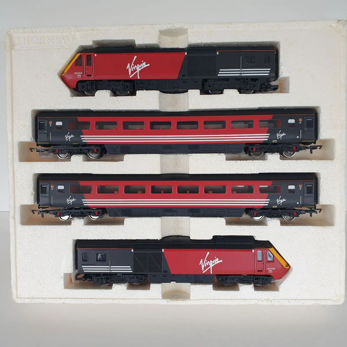 Hornby 00 gauge R2298A Virgin high speed train box - Image 1