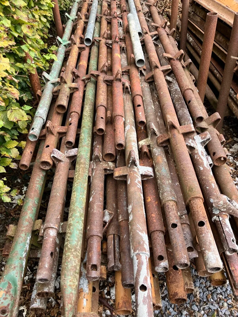 Scaffolding. - Image 4