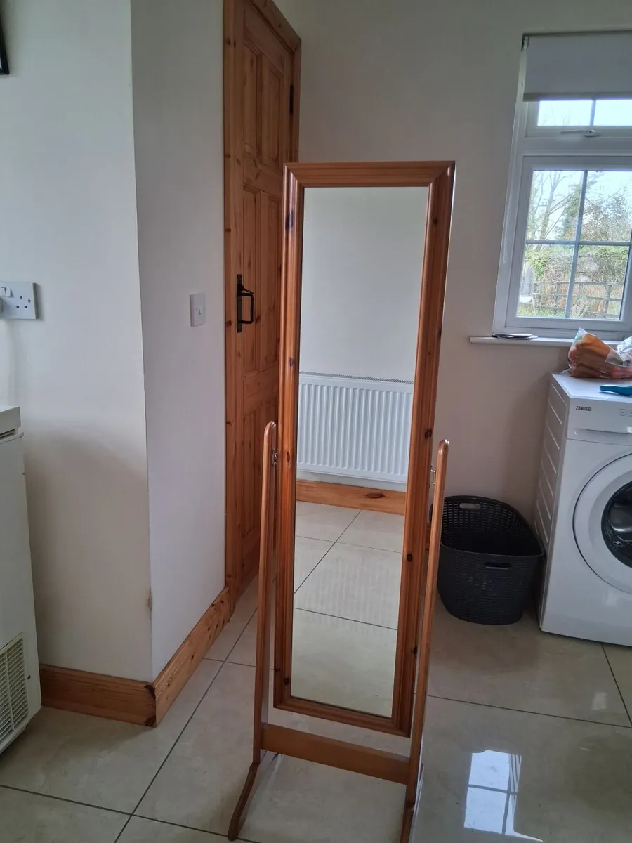 Mirror - Image 1