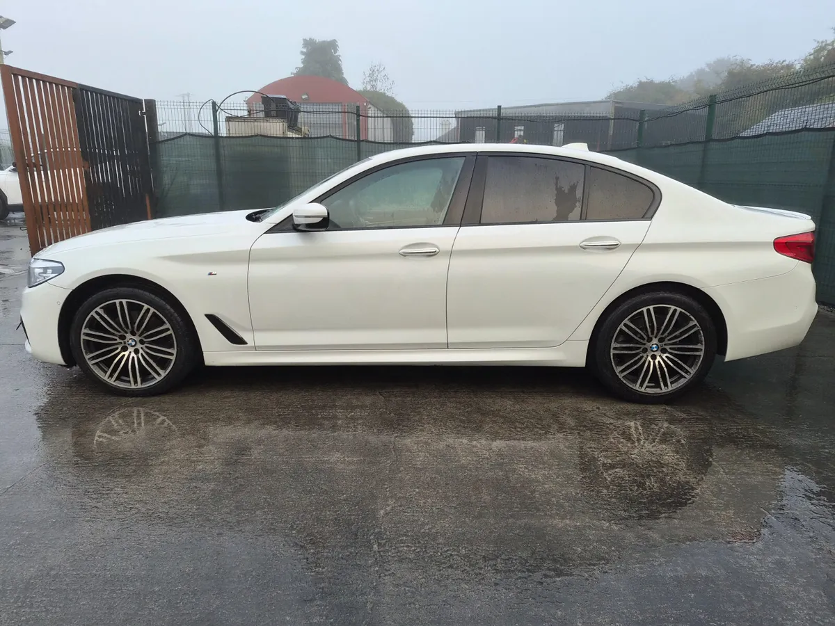 2018 BMW 520D M-Sport..very light Damage - Image 4