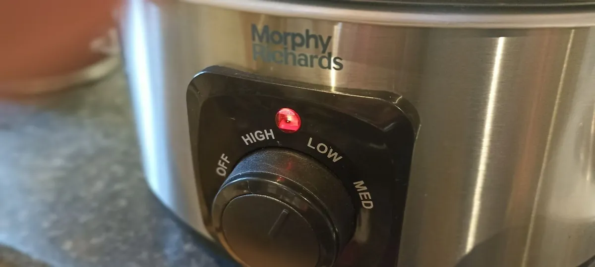 Morphy Richards Slow Cooker. Kenwood Kettle - Image 3