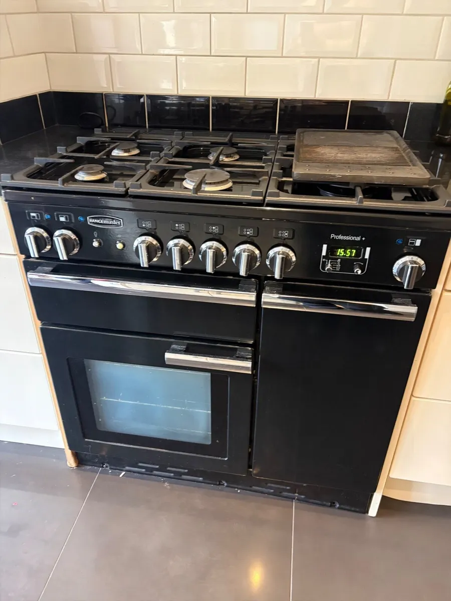Rangemaster Oven and Extractor Fan - Image 1