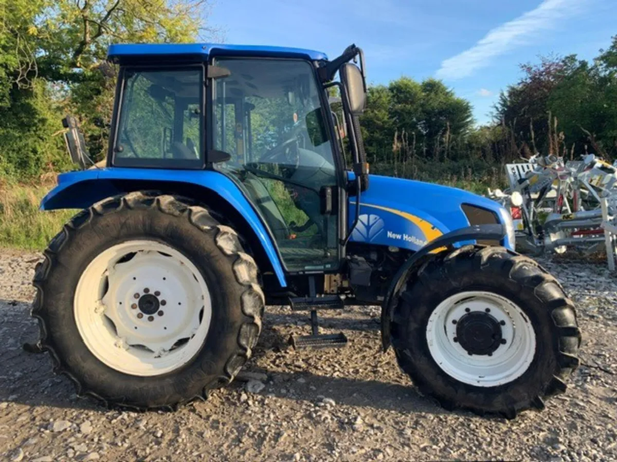 NEW HOLLAND TL100A - Image 3
