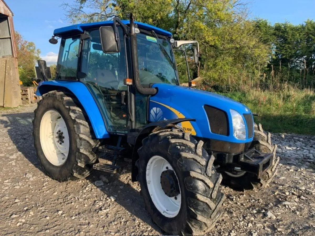 NEW HOLLAND TL100A - Image 2