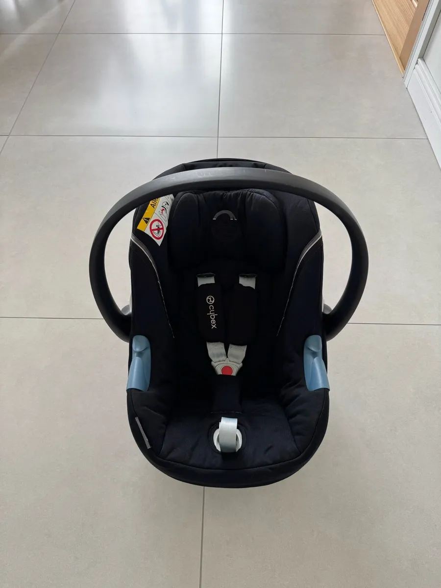 Cybex Aton M car seat - Image 1