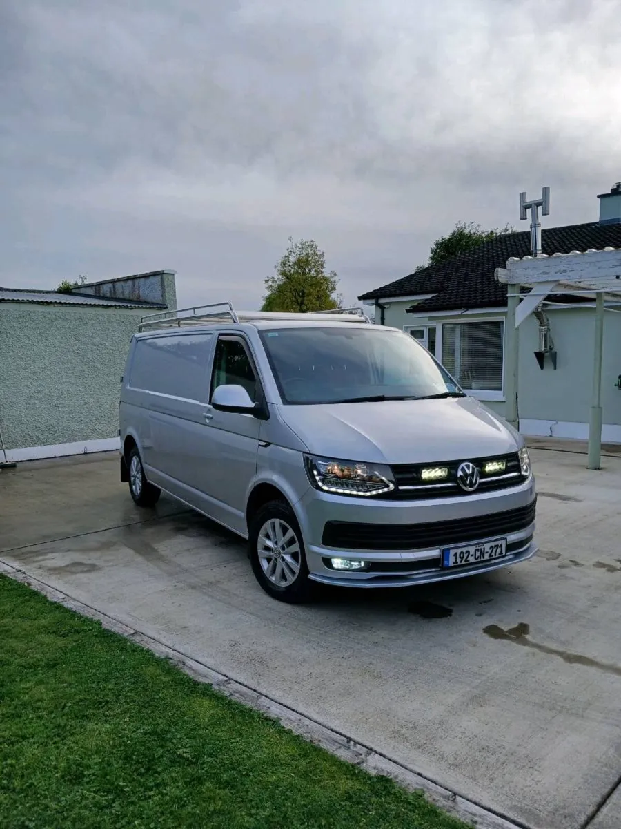 VW Transporter - Image 2
