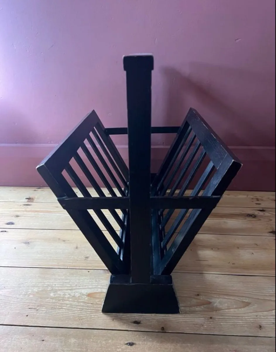 Magazine rack - Image 3