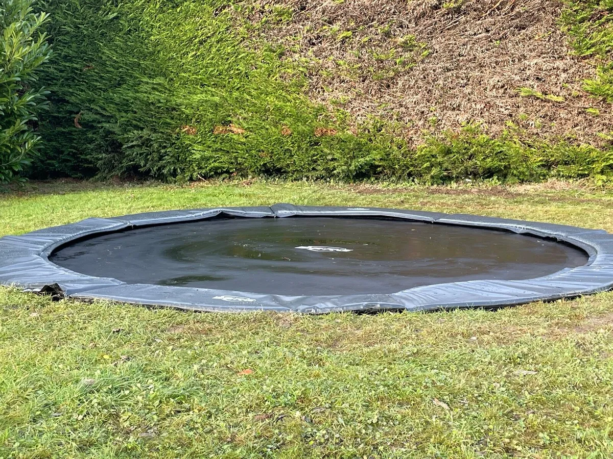 In ground Trampoline - Berg - 14ft double spring - Image 1