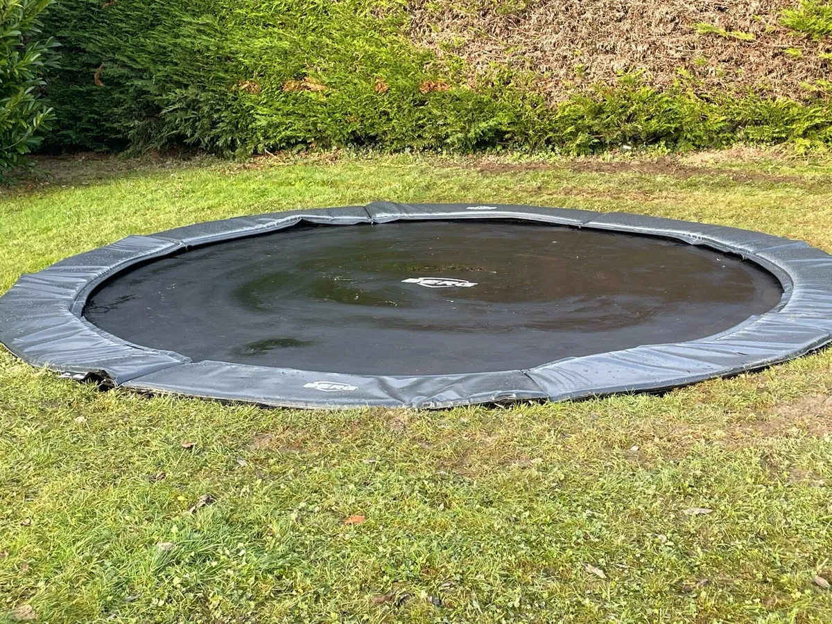 In ground Trampoline - Berg - 14ft double spring - Image 2
