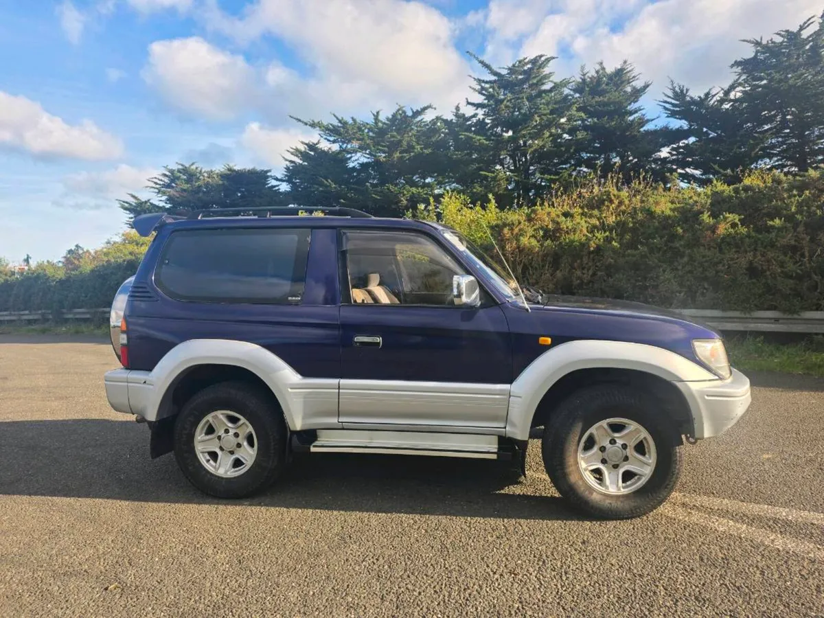 TOYOTA LANDCRUISER PRADO - Image 2