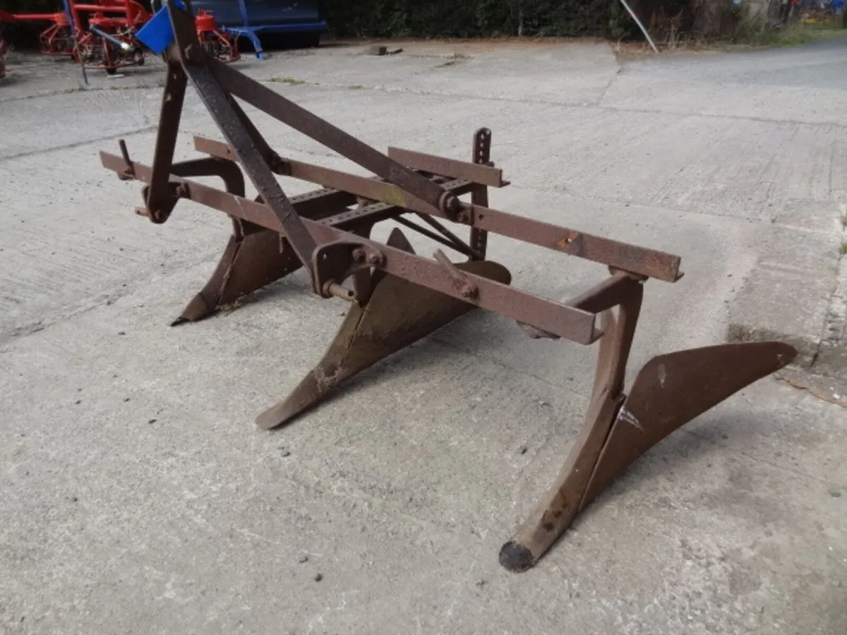 Massey Ferguson Drill Plough - Image 2