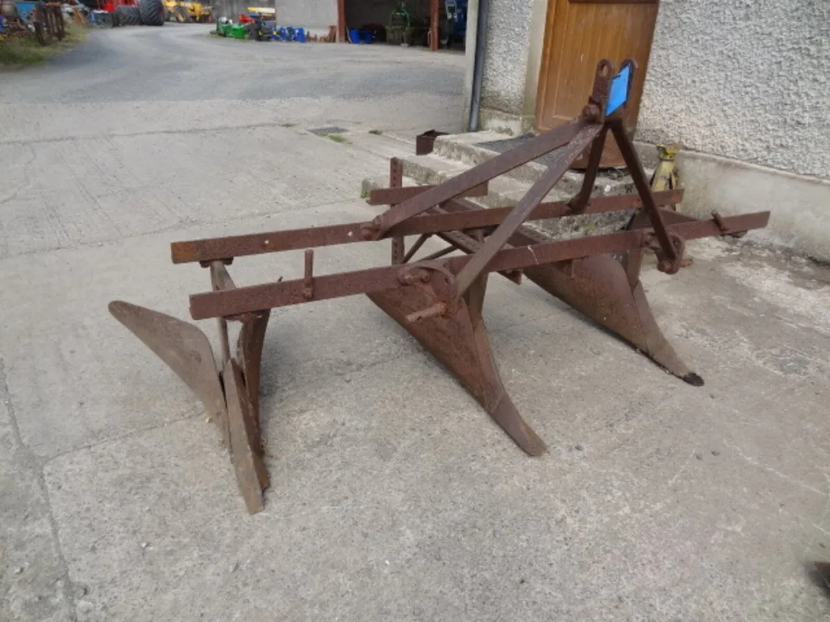 Massey Ferguson Drill Plough - Image 1