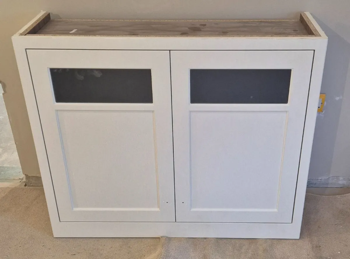 Kitchen Units. - Image 4