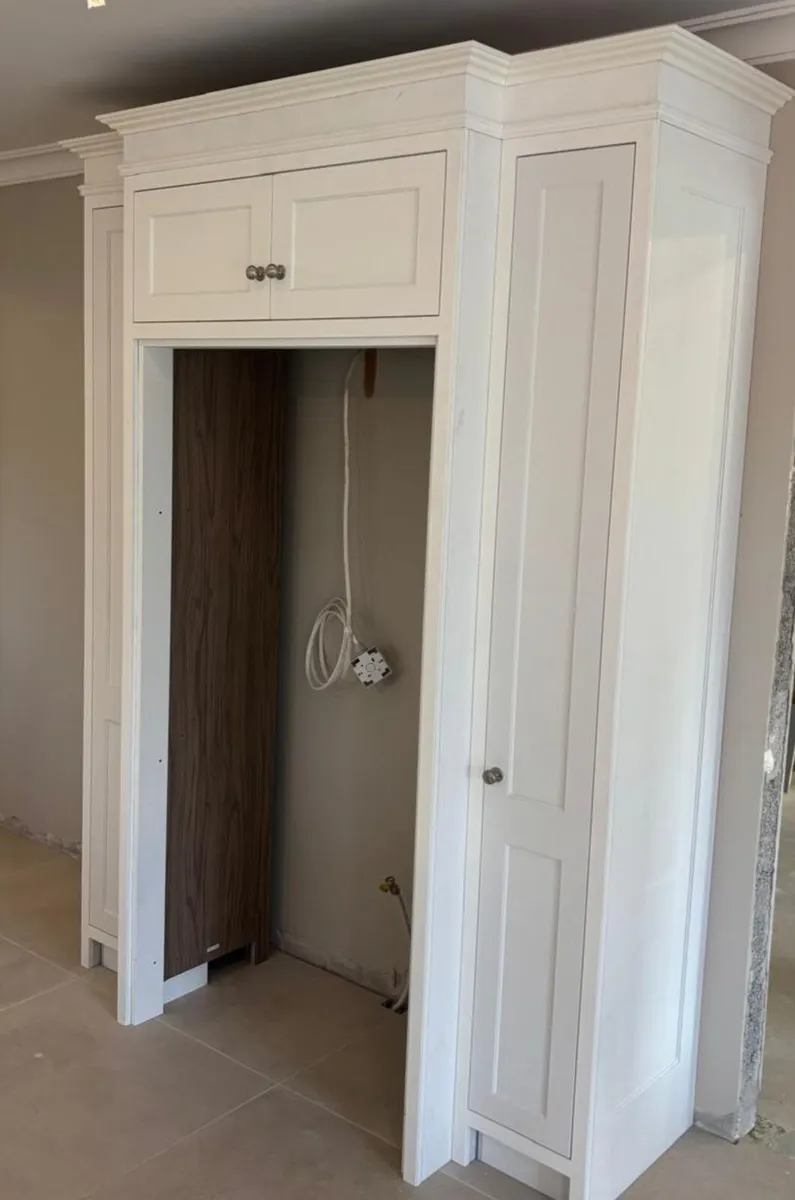 Kitchen Units. - Image 2