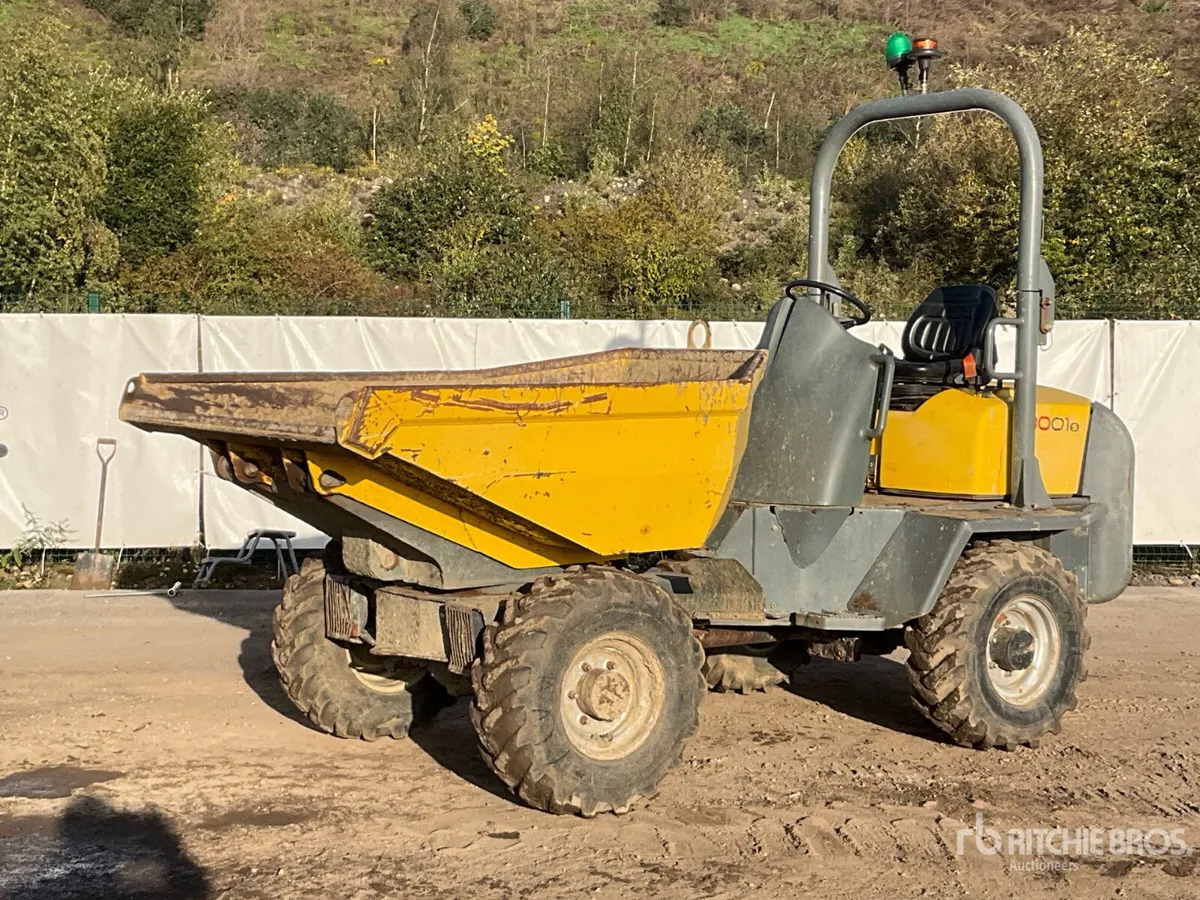 2014 Wacker Neuson 3001 3 ton 4x4 Swivel Dumper - Image 1