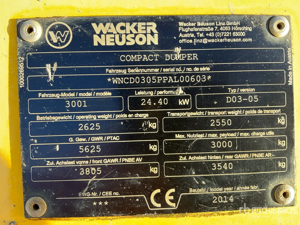 2014 Wacker Neuson 3001 3 ton 4x4 Swivel Dumper - Image 4