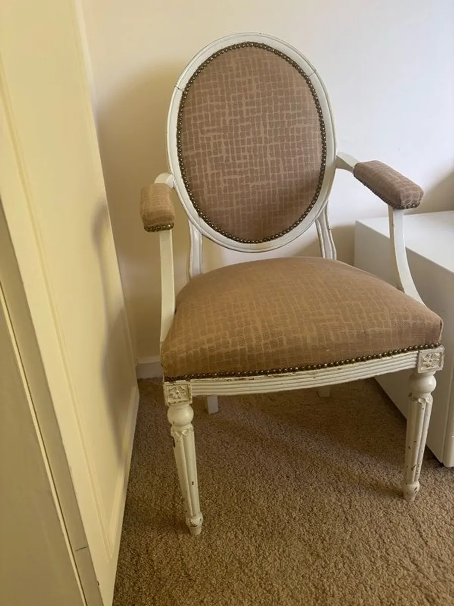 Antique desk and matching chair - Image 2