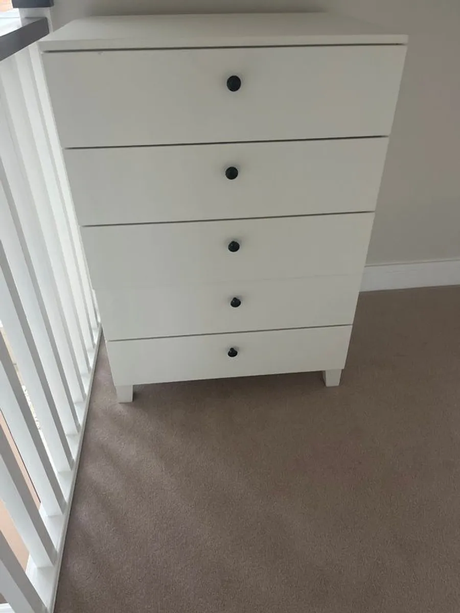 Free chest of Drawers - Image 1