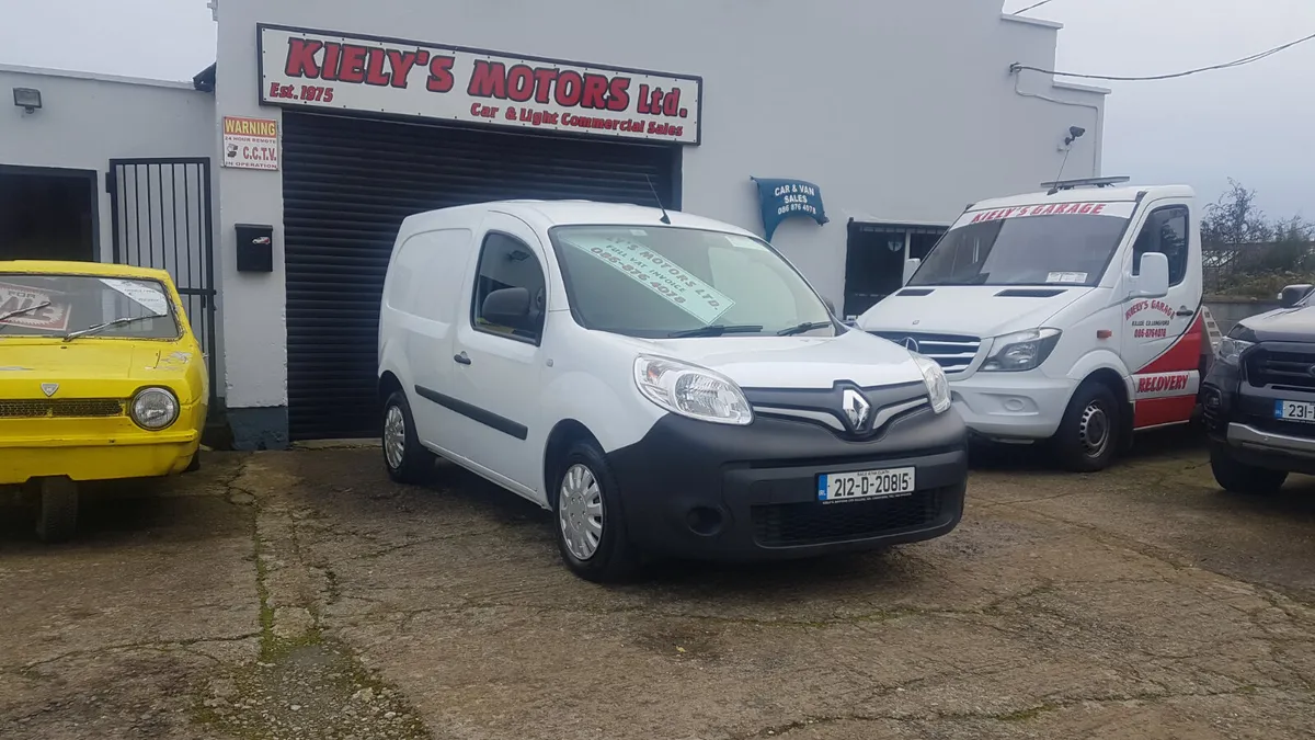 Renault Kangoo 212D 6 SPEED 135KM AS NEW VAT INVOI - Image 1
