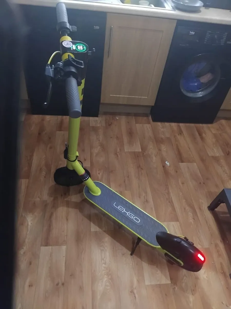 Electric Scooter - Image 3