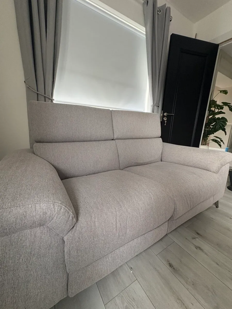 Sofa - Image 3