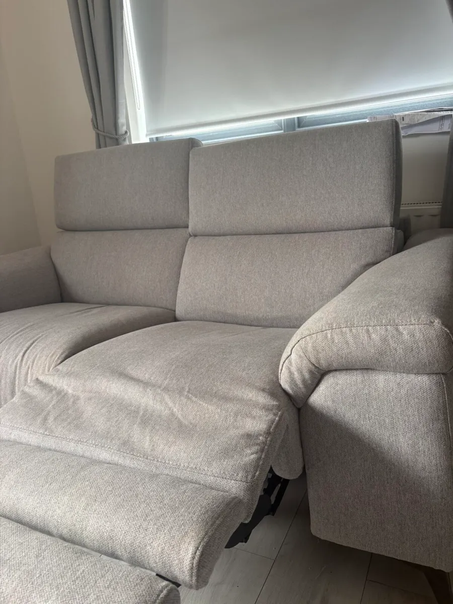 Sofa - Image 4