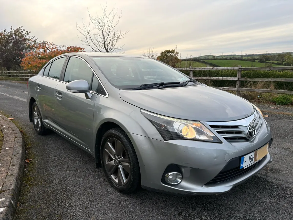 2015 Toyoto Avensis 2.0 D4D Diesel,Driving - Image 1