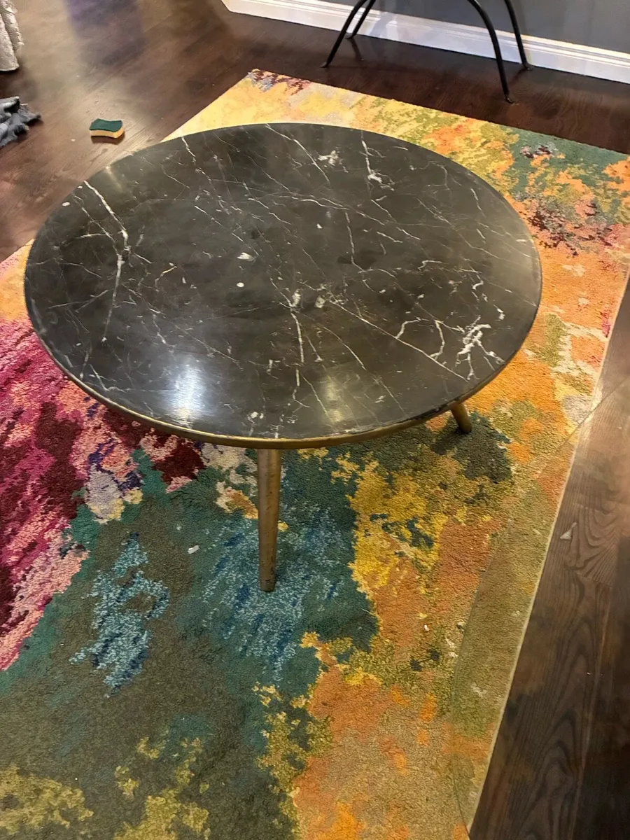 Granite coffee table with glass top (removable) - Image 1