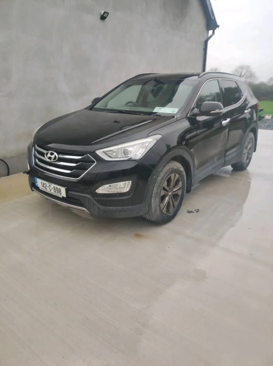 Hyundai Santa fe - Image 1