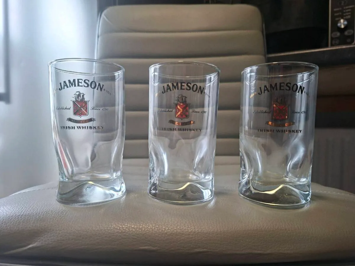 Vintage set of 3 James on Irish Whiskey Glasses - Image 4