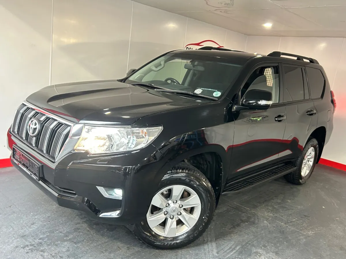 Toyota Land Cruiser LAND CRUISER LWB COMMERCIAL AU - Image 2