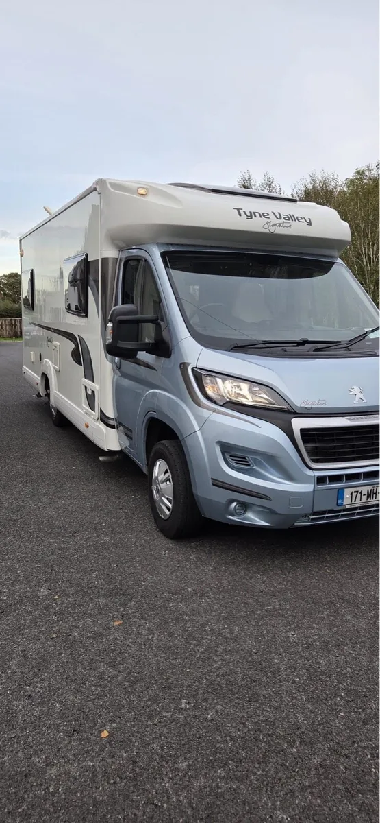 2017 Elddis 196 Motorhome 6 berth - Image 2