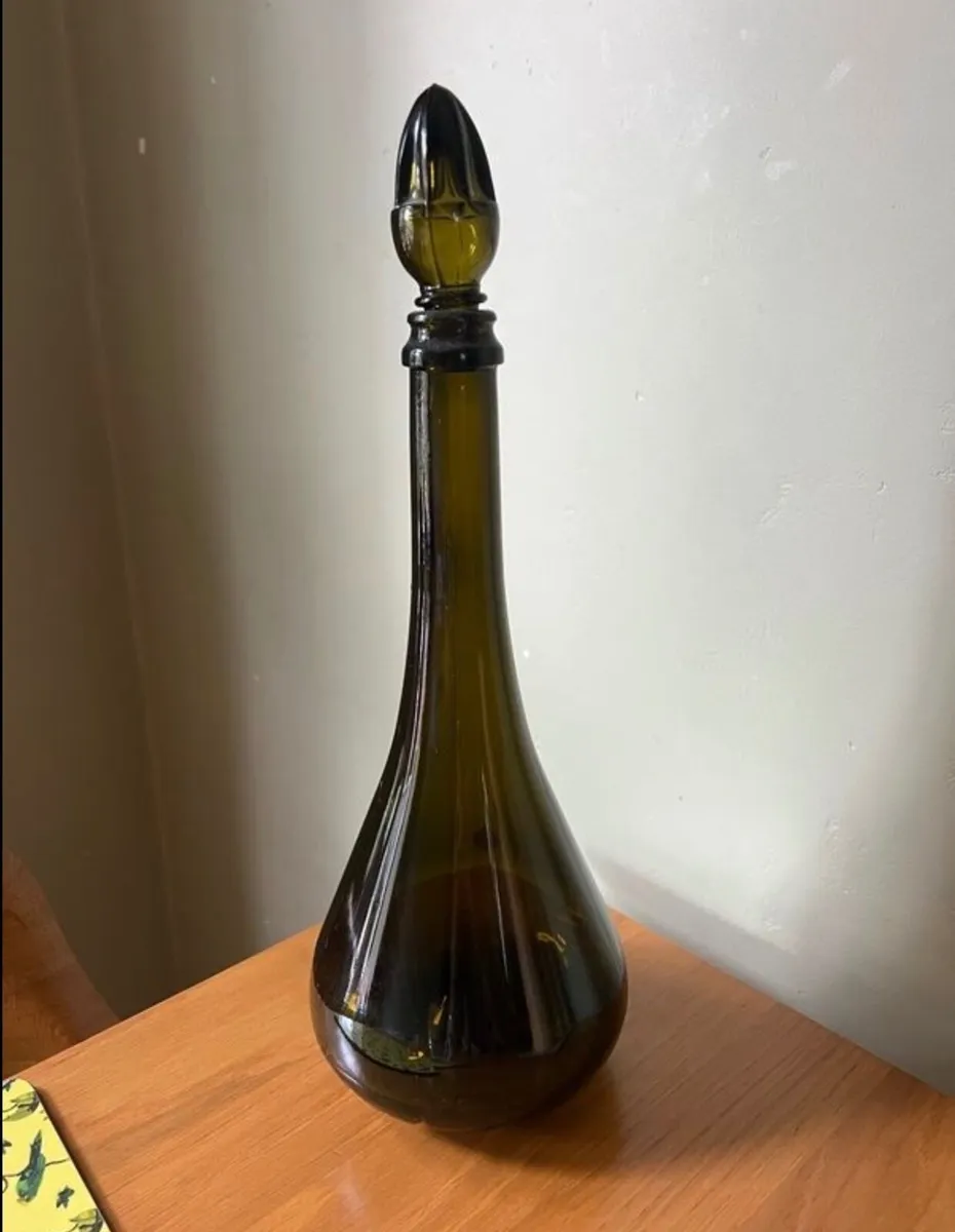 Antique glass carafe - Image 2