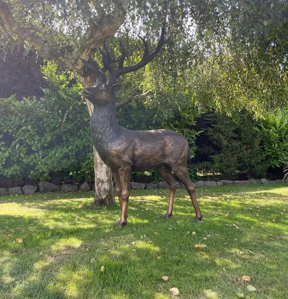 Bronze deer sculpture - Image 2