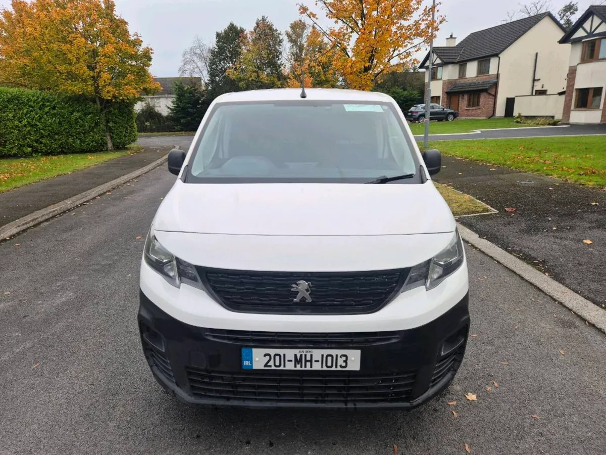 2020 Peugeot partner cvrt and tax - Image 4
