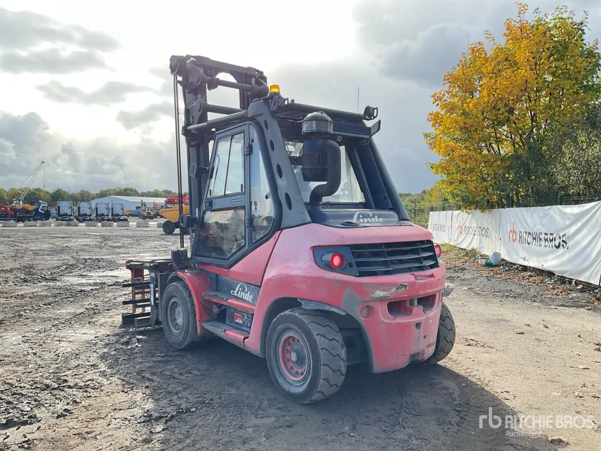 2015 Linde H70D-02 7000 kg Forklift - Image 3